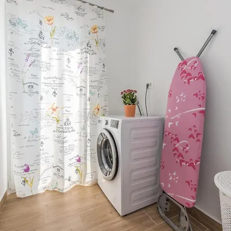 Dom wakacyjny Awesome In With Wifi