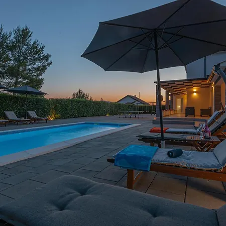 Awesome In With Wifi Vikendica Sibenik