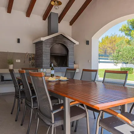 Awesome In With Wifi Vikendica