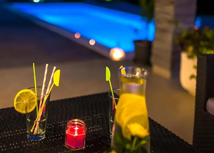 Awesome In With Wifi בית נופש *