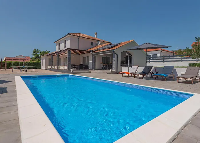 Awesome In With Wifi בית נופש *